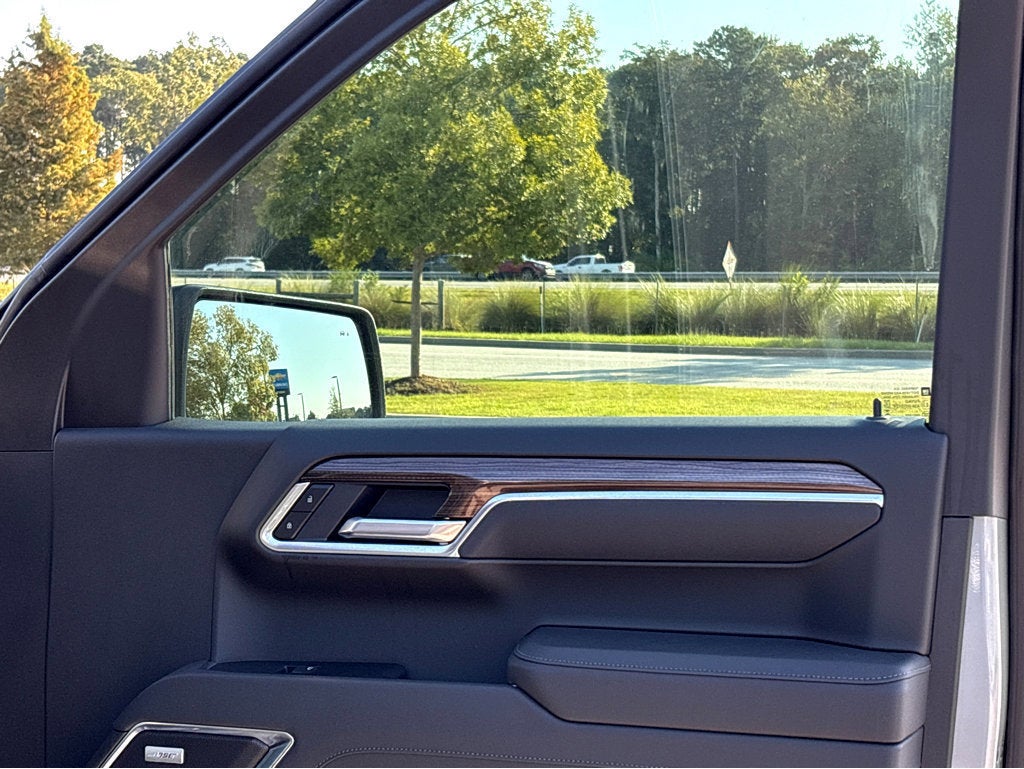 2026 Chevrolet Silverado 1500 RST - Photo 18