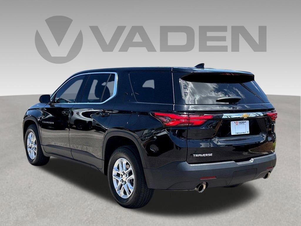 2023 Chevrolet Traverse LS - Photo 21