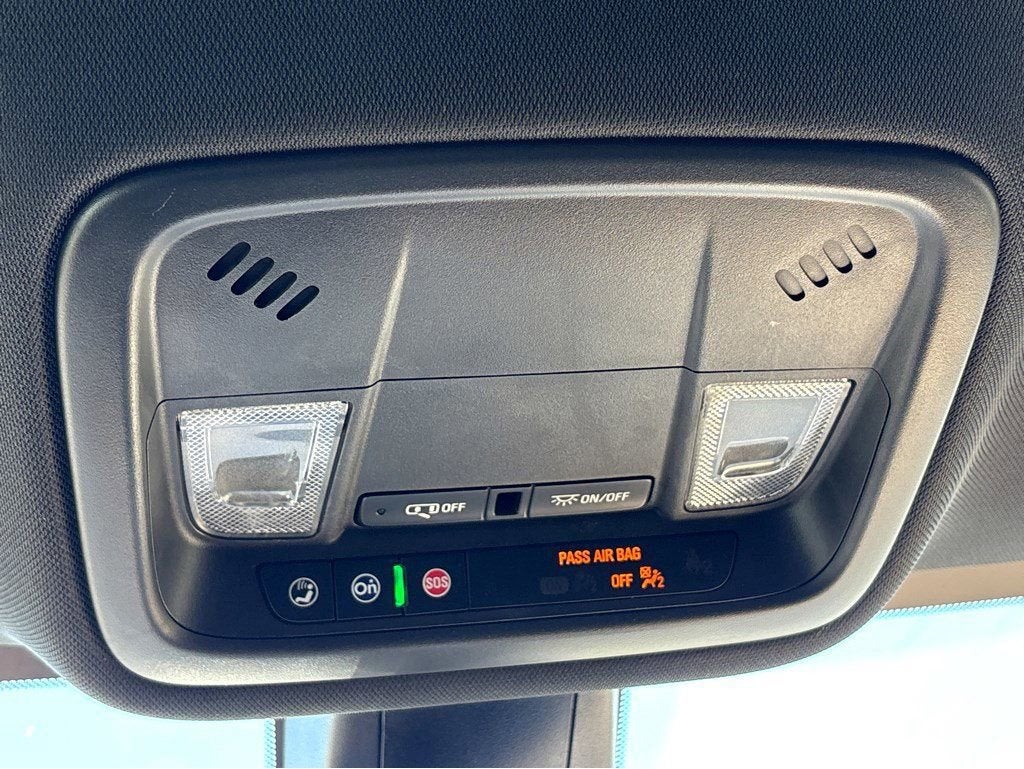 2023 Chevrolet Traverse LS - Photo 24