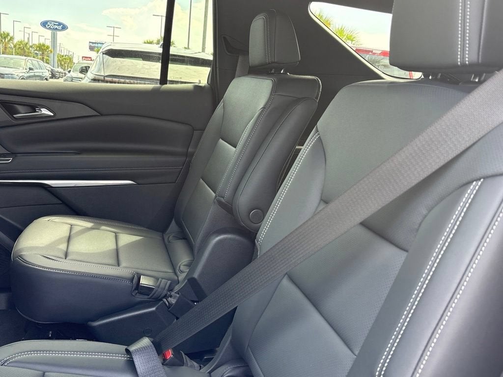 2027 Chevrolet Traverse LT - Photo 20