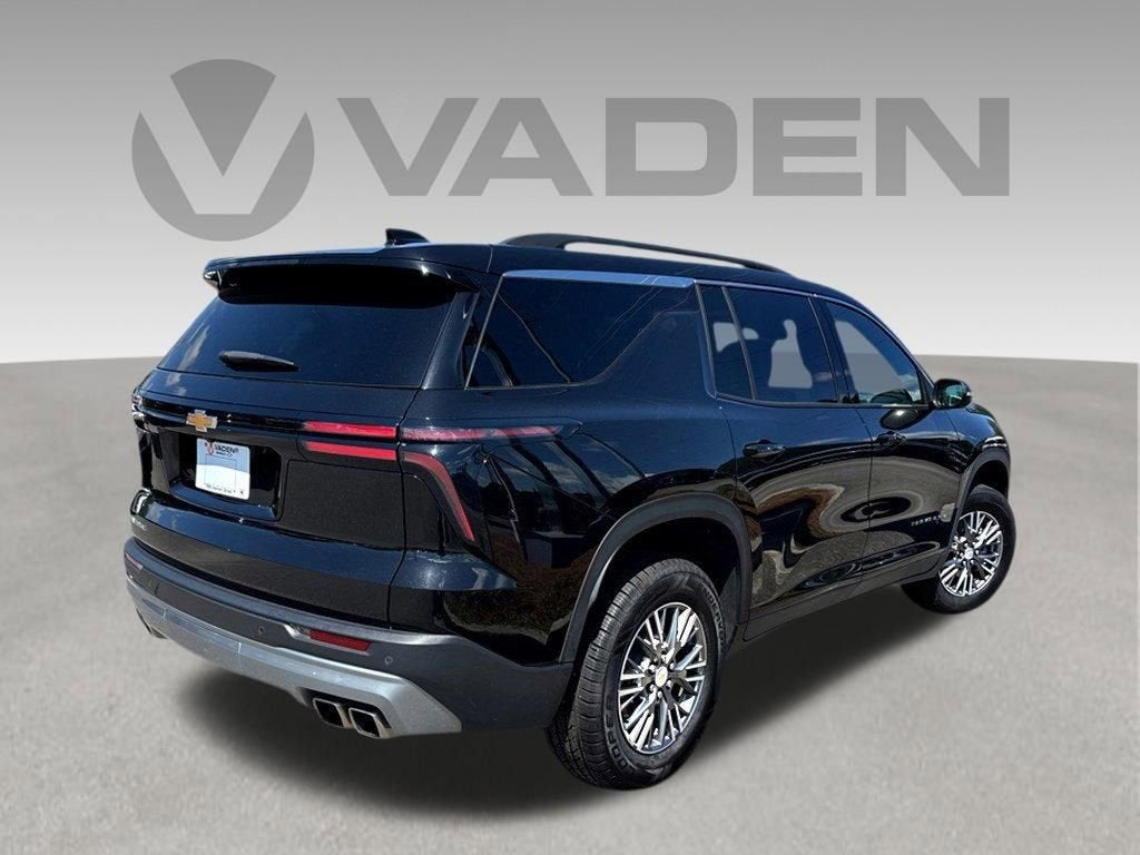 2025 Chevrolet Traverse LT - Photo 25