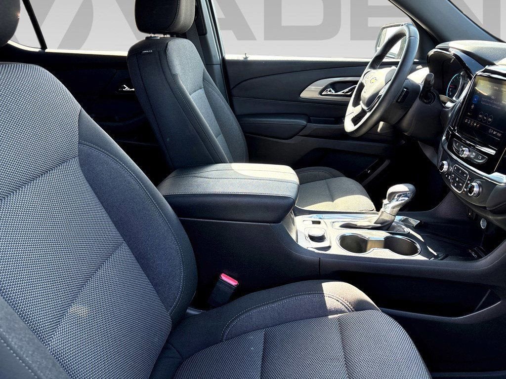 2023 Chevrolet Traverse 1LT - Photo 10
