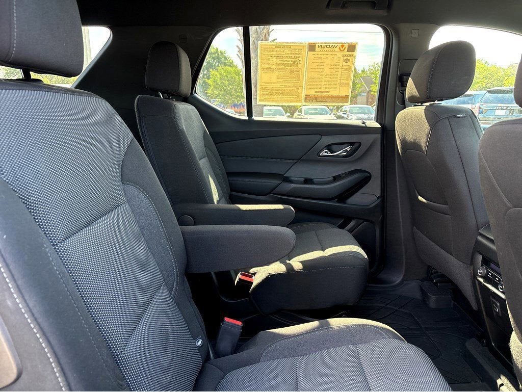 2023 Chevrolet Traverse 1LT - Photo 11