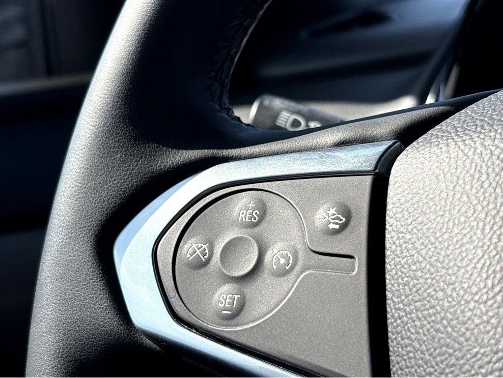 2023 Chevrolet Traverse 1LT - Photo 14