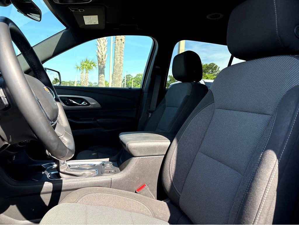 2023 Chevrolet Traverse 1LT - Photo 17