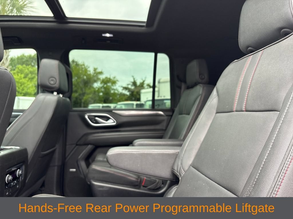 2023 Chevrolet Suburban RST