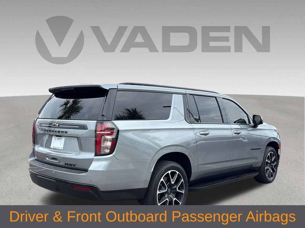 2023 Chevrolet Suburban RST - Photo 20