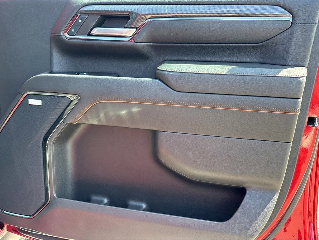 2024 GMC Sierra 2500HD AT4 - Photo 13