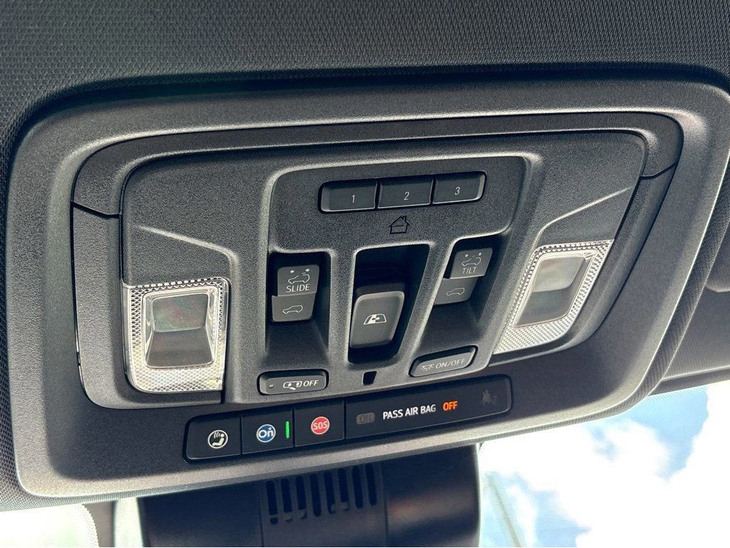 2024 GMC Sierra 2500HD AT4 - Photo 32