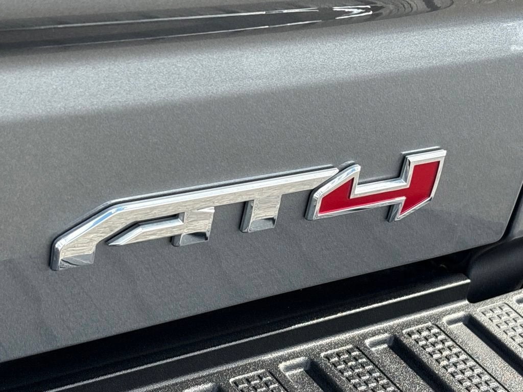 2022 GMC Sierra 1500 Limited AT4