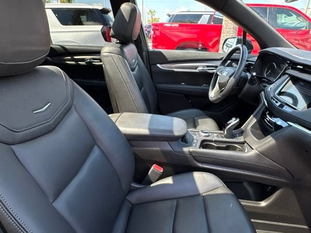 2023 Cadillac XT6 Luxury
