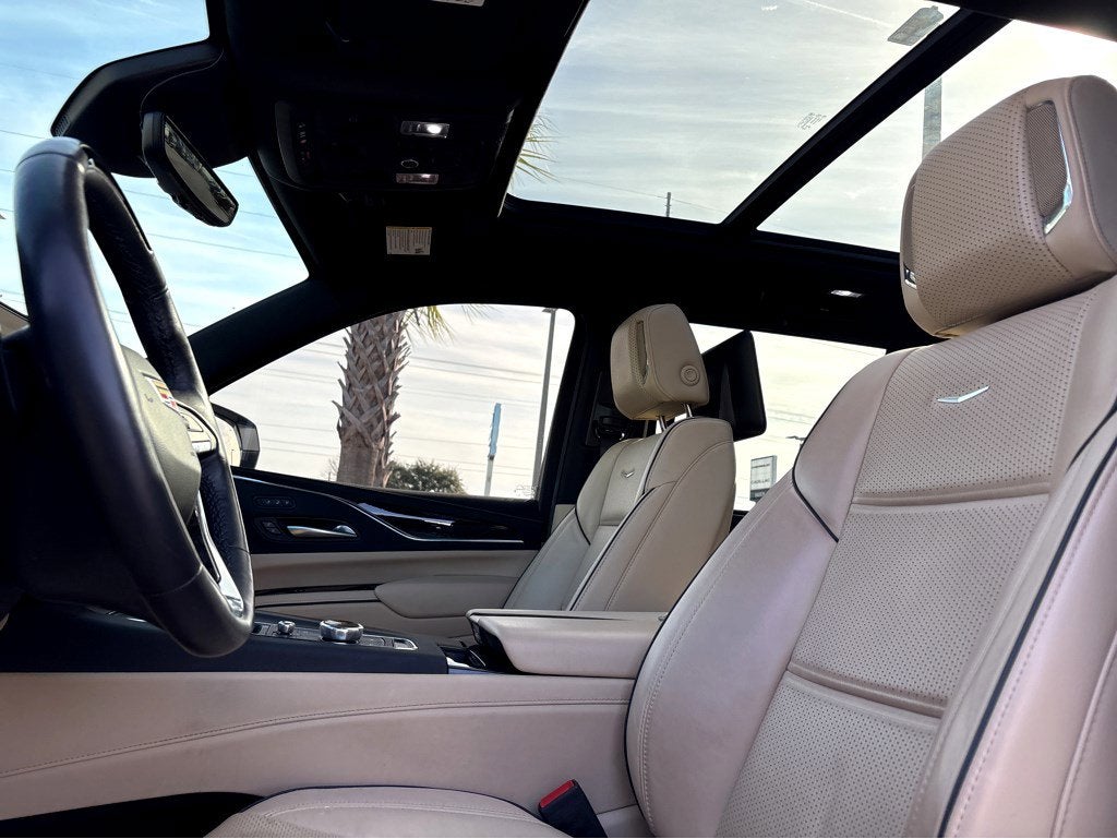 2024 Cadillac Escalade Premium Luxury