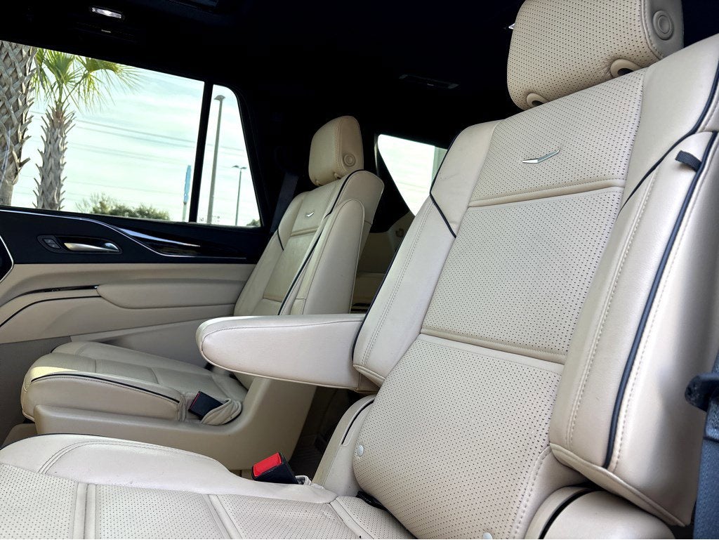2024 Cadillac Escalade Premium Luxury