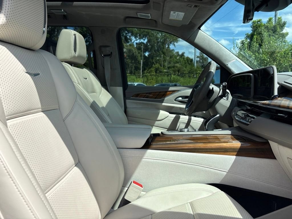 2024 Cadillac Escalade Premium Luxury Platinum