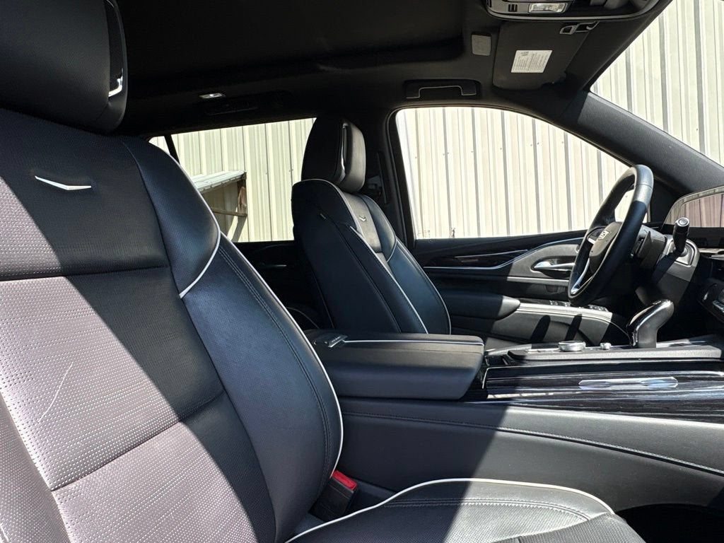2022 Cadillac Escalade ESV Sport