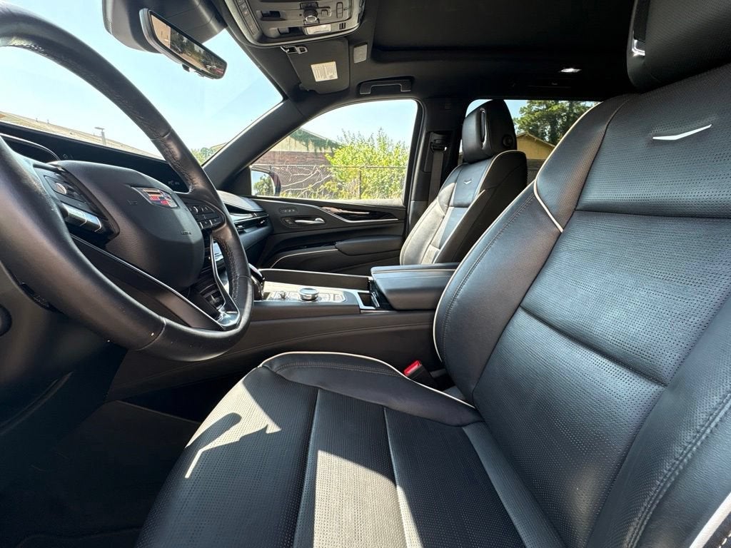2022 Cadillac Escalade ESV Sport