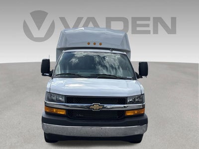 2026 Chevrolet Express Cutaway 3500 1WT