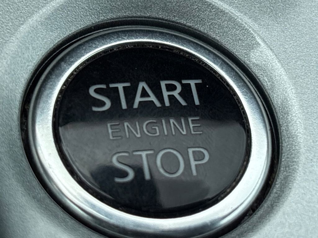 2024 Nissan Altima SR - Photo 10