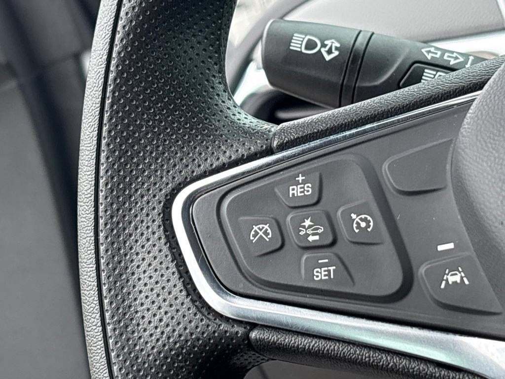 2023 Chevrolet Equinox LS - Photo 10