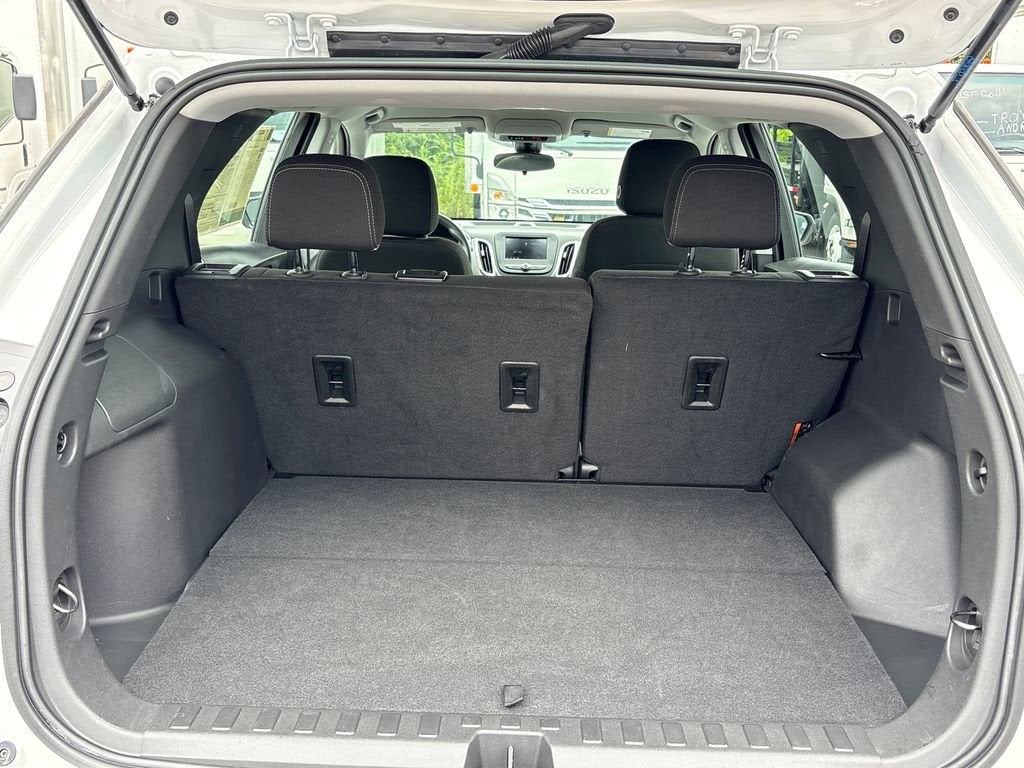 2023 Chevrolet Equinox LS - Photo 27
