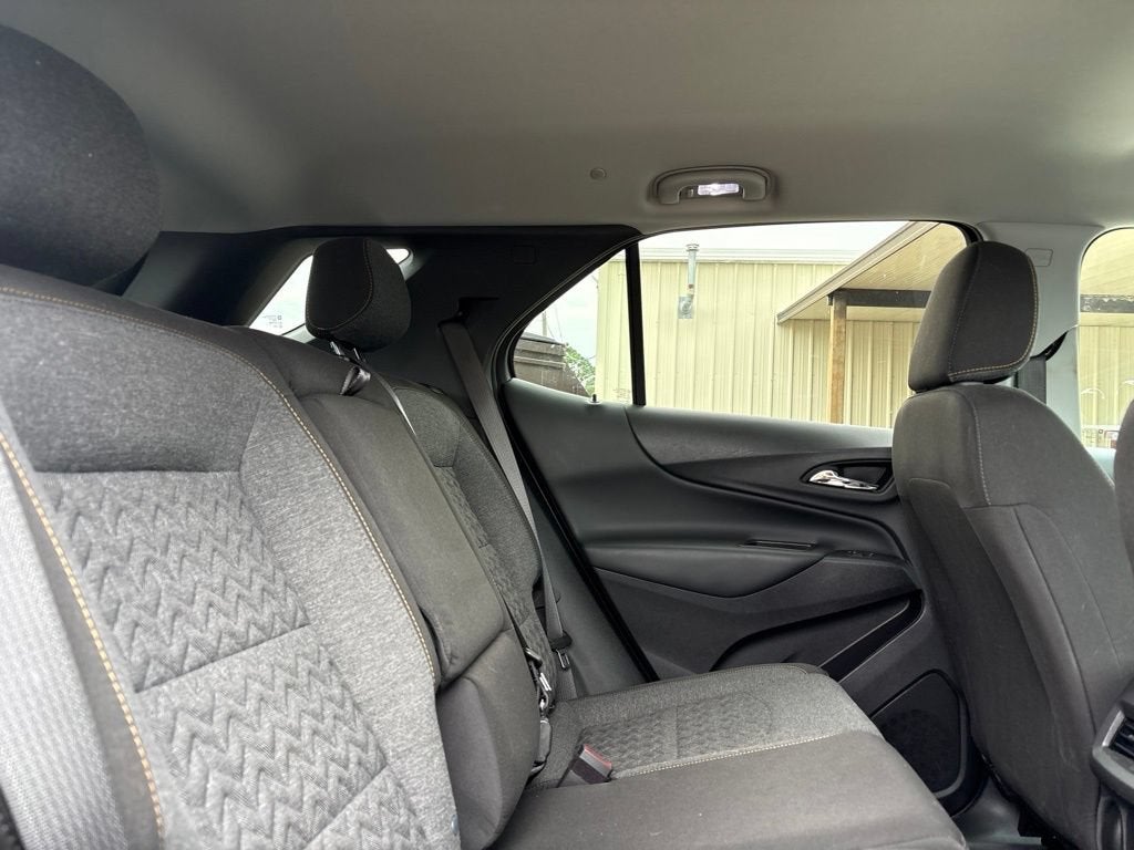 2024 Chevrolet Equinox LT - Photo 32