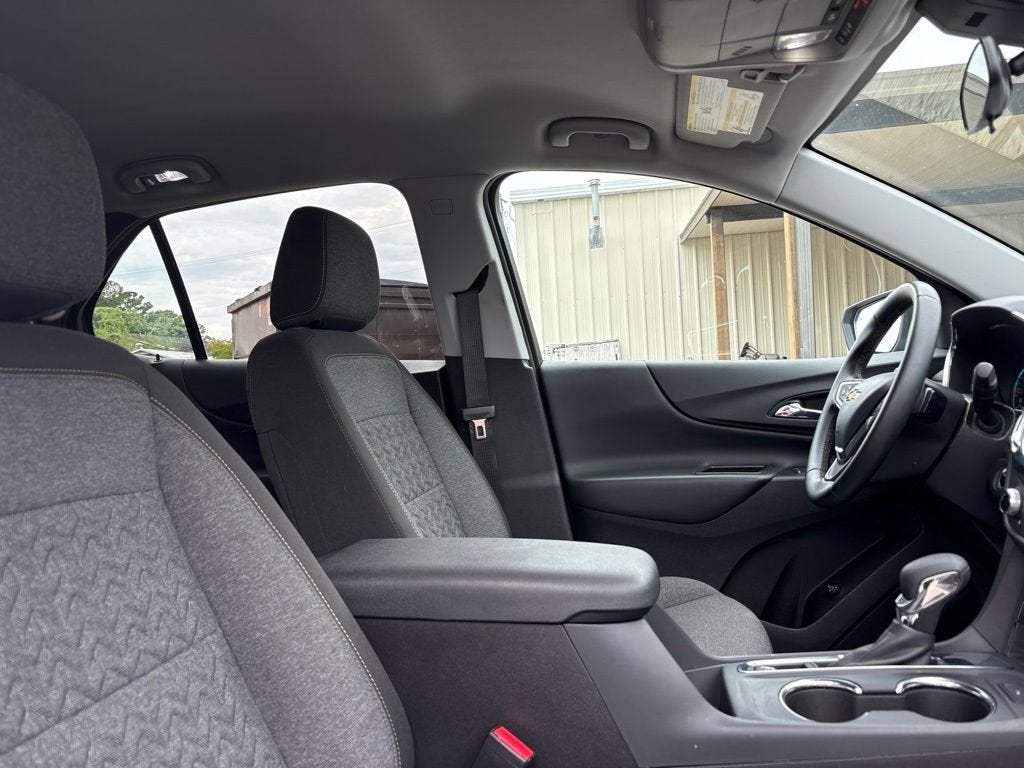 2024 Chevrolet Equinox LT - Photo 33