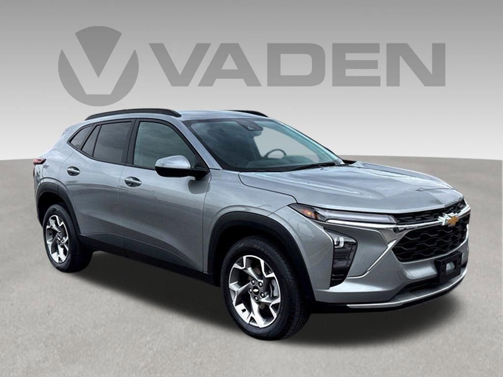 2025 Chevrolet Trax LT's photo