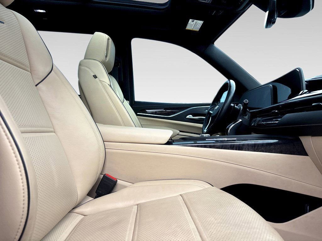 2023 Cadillac Escalade Premium Luxury - Photo 10