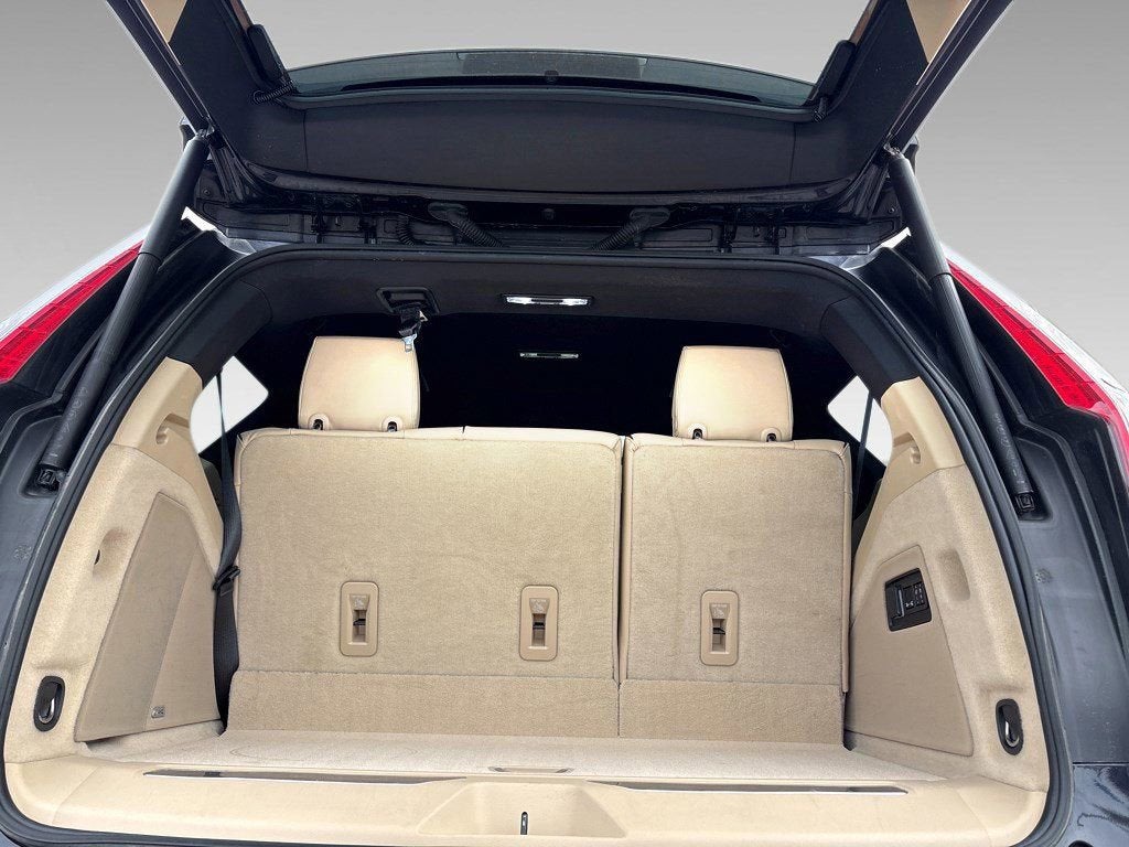 2023 Cadillac Escalade Premium Luxury - Photo 21