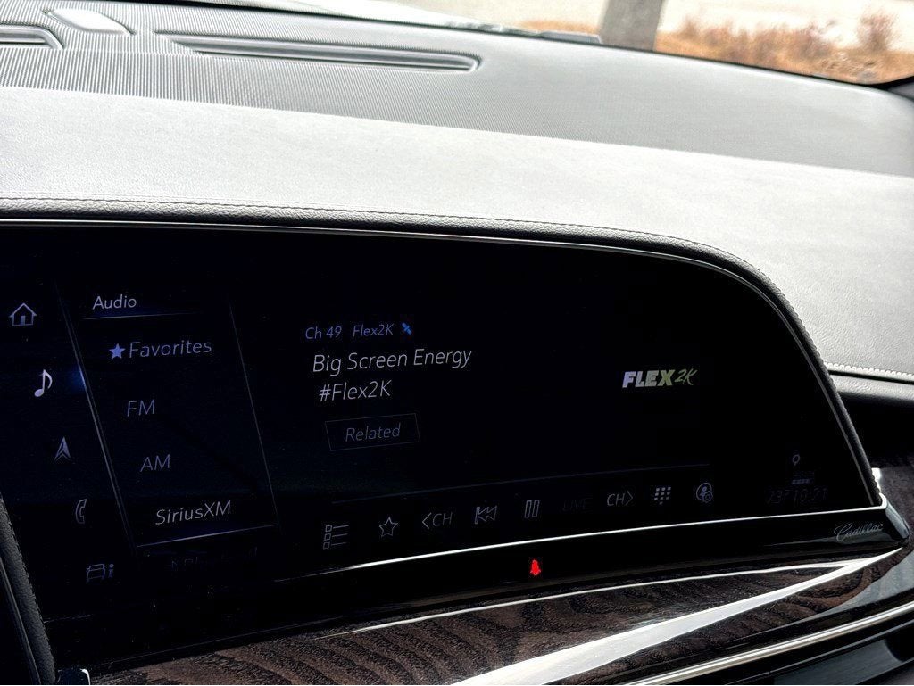 2023 Cadillac Escalade Premium Luxury - Photo 8