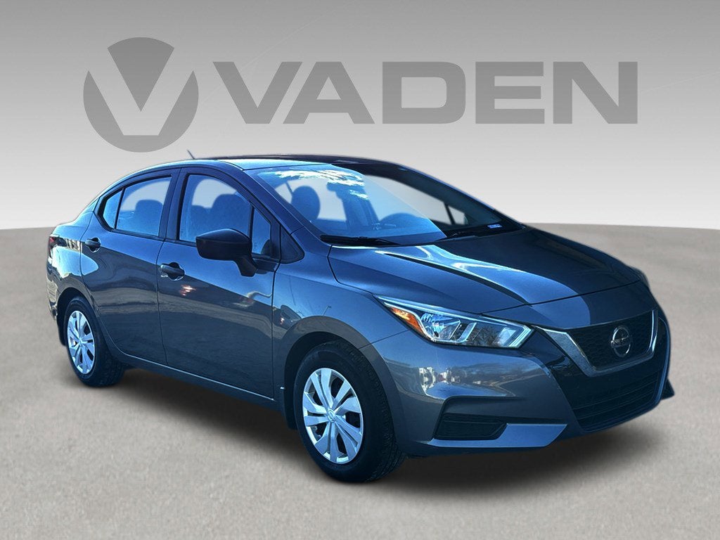 2022 Nissan Versa Sedan S