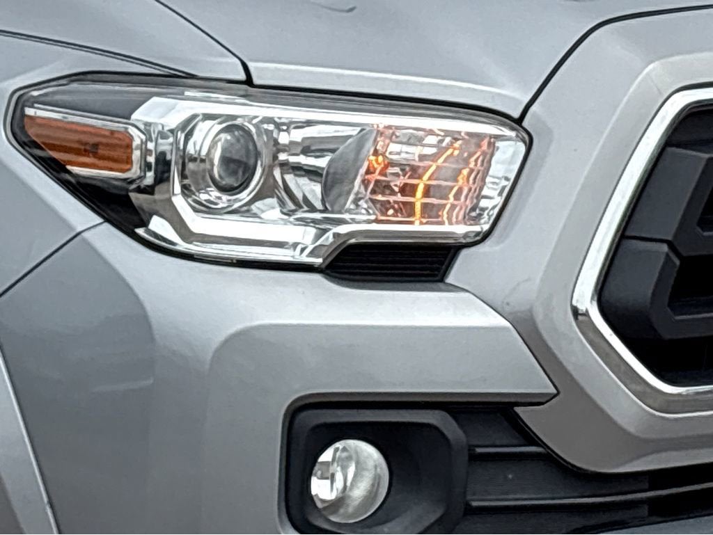 2021 Toyota Tacoma 2WD SR5