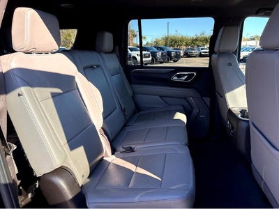 2024 Chevrolet Suburban LT