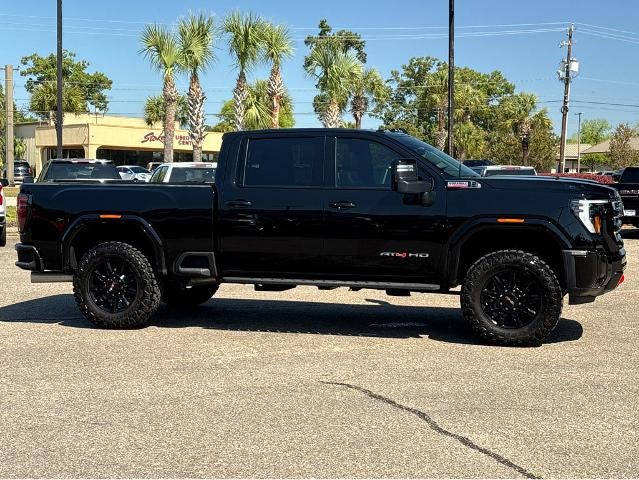 2025 GMC Sierra 2500 HD AT4