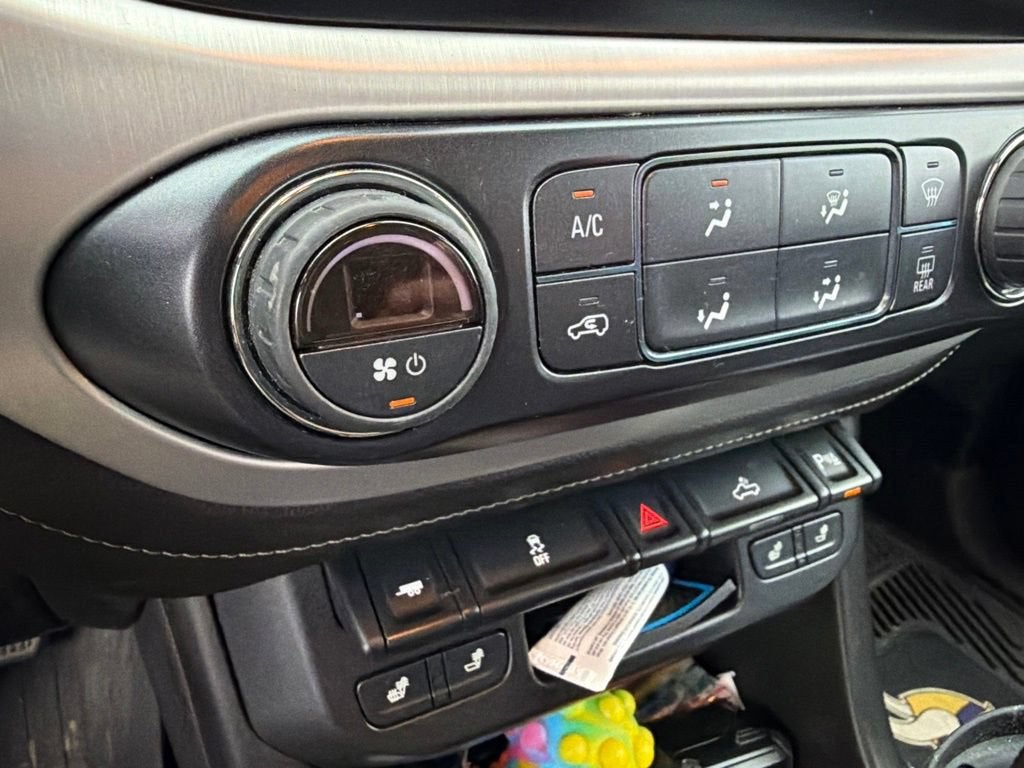 2020 GMC Canyon Base