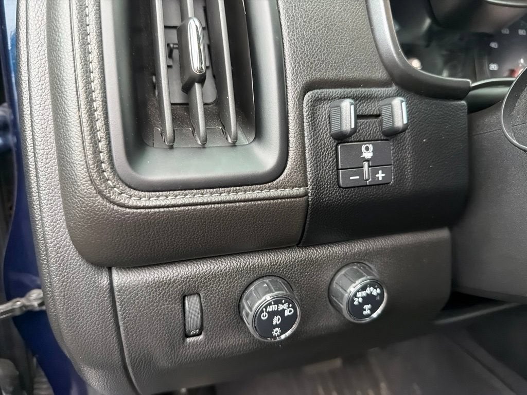 2020 GMC Canyon Base