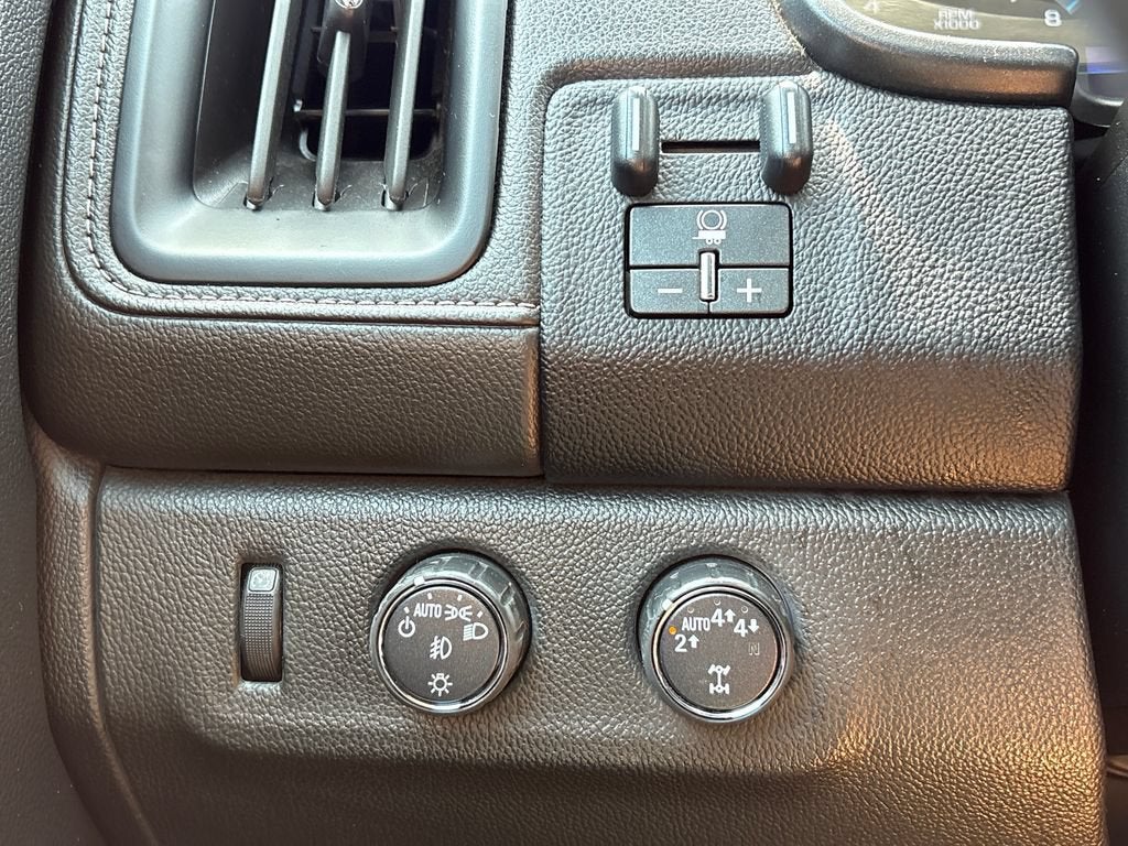 2020 GMC Canyon Base