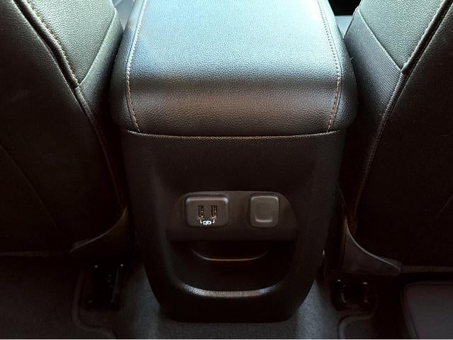 2022 GMC Canyon AT4 - Cloth