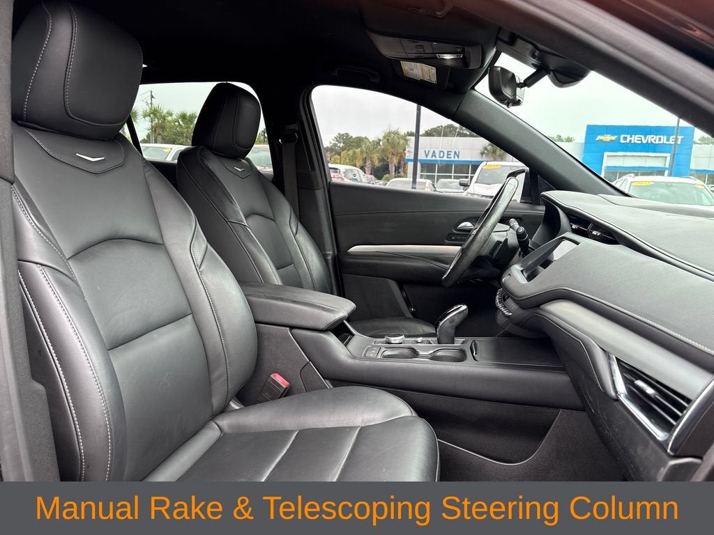 2023 Cadillac XT4 Base