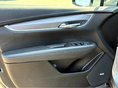 2023 Cadillac XT5 Luxury