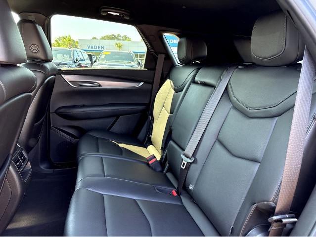 2023 Cadillac XT5 Luxury