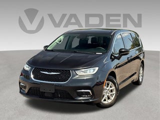 2023 Chrysler Pacifica Base