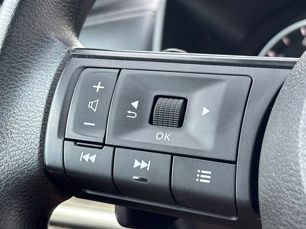 2024 Nissan Rogue Base