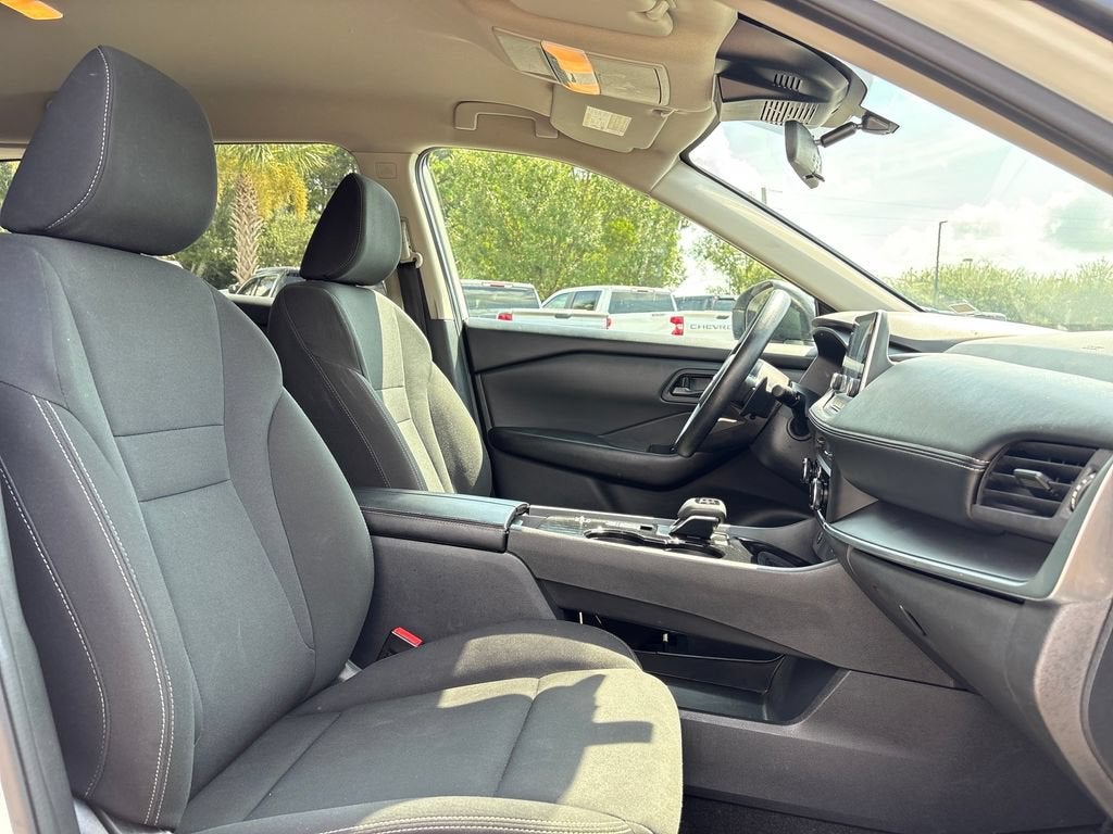 2024 Nissan Rogue Base