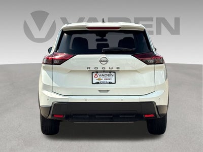 2024 Nissan Rogue Base