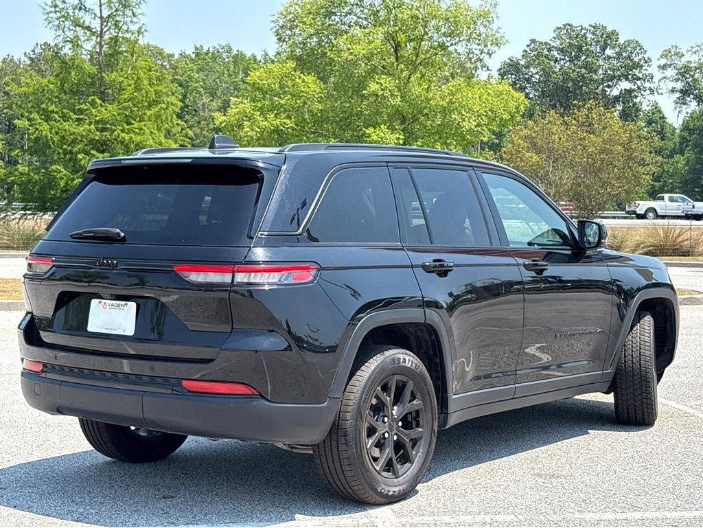 2024 Jeep Grand Cherokee Altitude