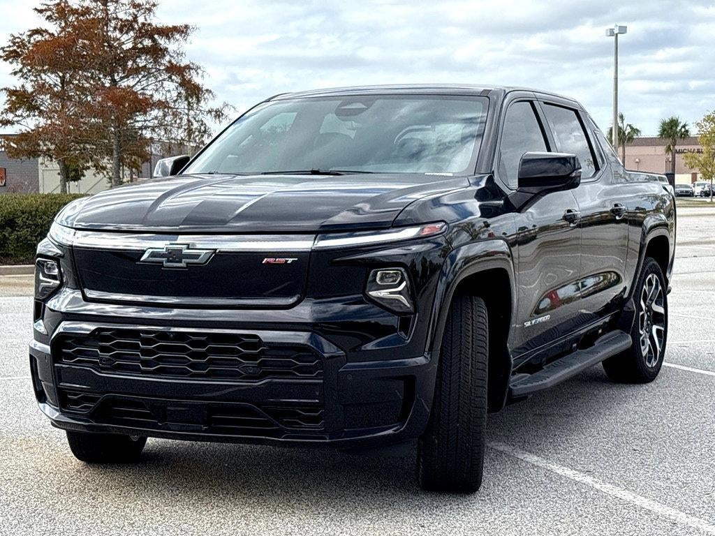 2024 Chevrolet Silverado EV RST