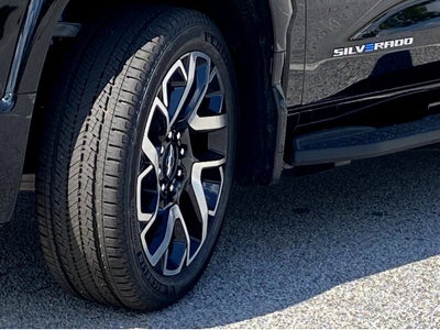 2024 Chevrolet Silverado EV RST