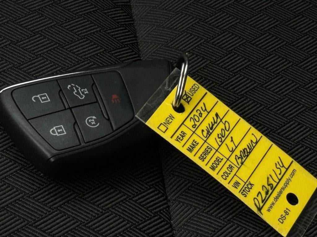 2023 Chevrolet Silverado 1500 LT (2FL)