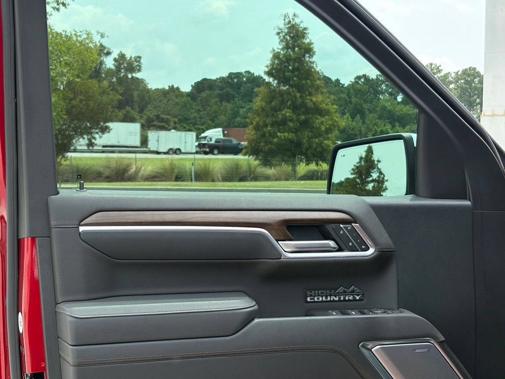 2025 Chevrolet Silverado 1500 High Country
